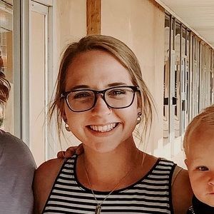 Meet your Posher, Brittany